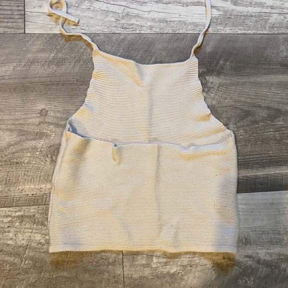 Crochet cropped top - Picture 2 of 2